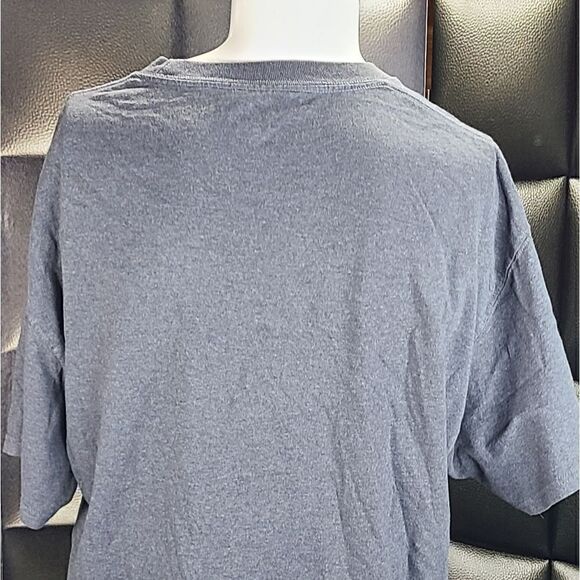 Champion tshirt - Picture 2 of 5